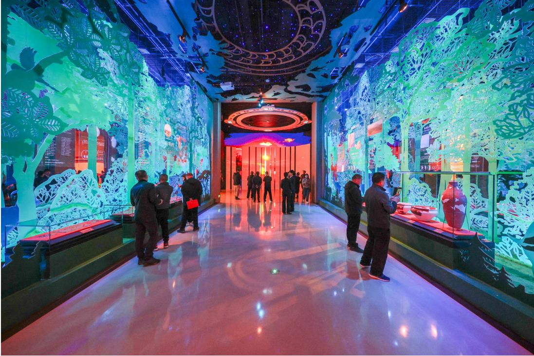 陶寺遺址博物展廳  本文攝影：盧鵬宇、張超寧，部分由陶寺遺址博物館供圖