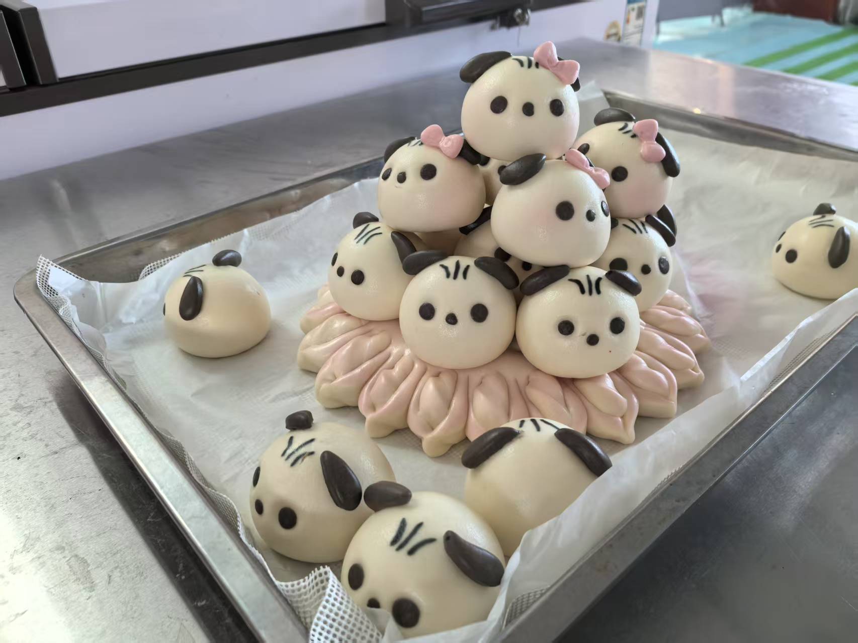 卡通造型的花饃。