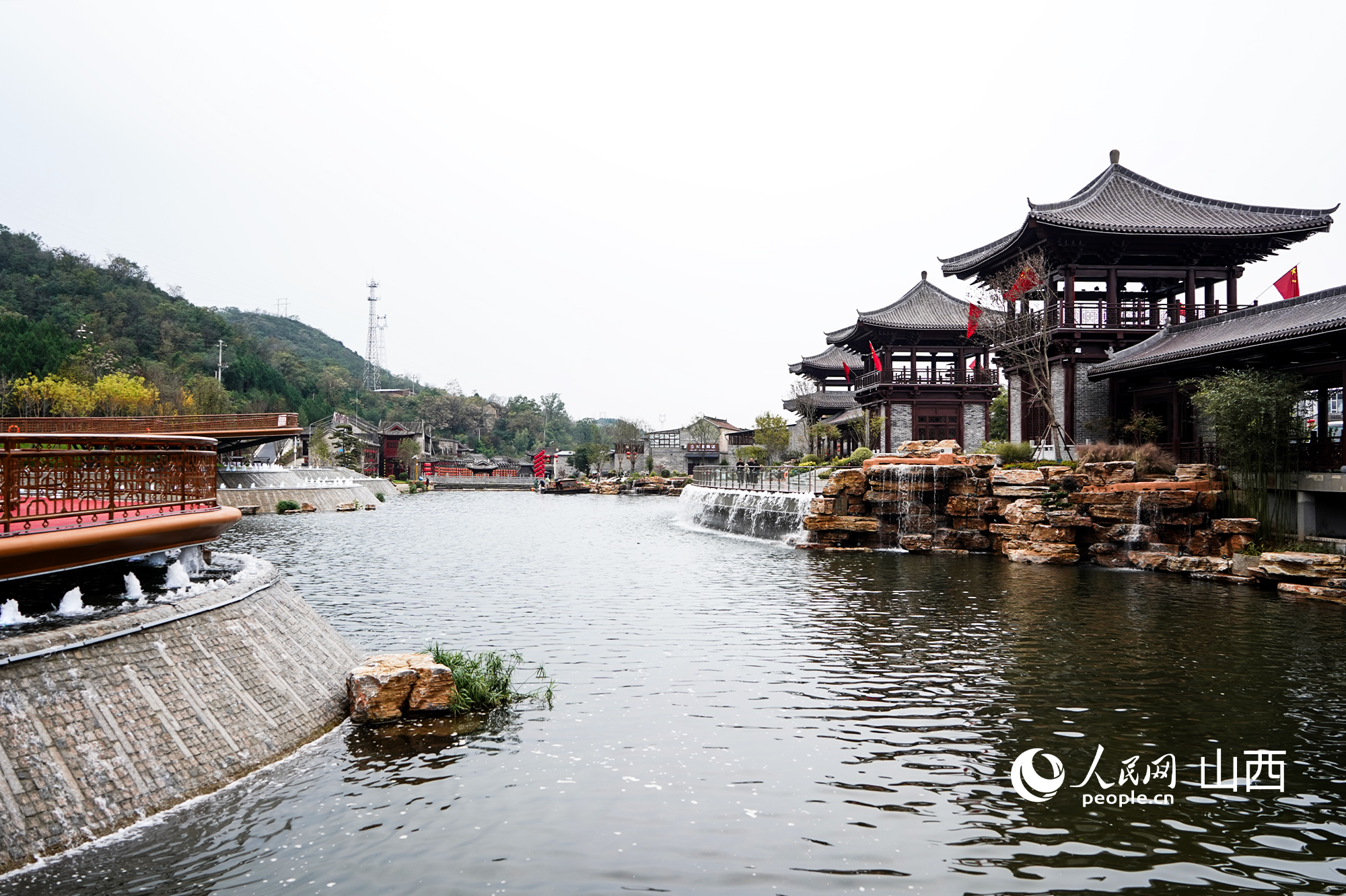 晉城市陽城縣上莊、中莊連通的水系景觀。焦搏文攝
